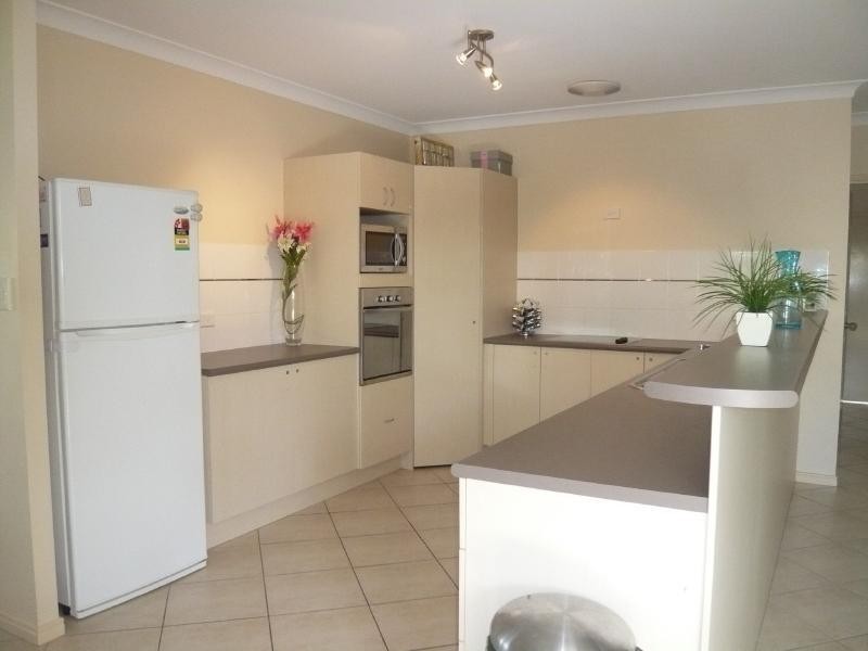 10 Bronte Close, Kewarra Beach QLD 4879