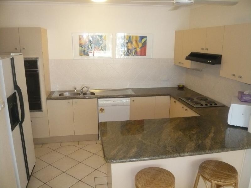 6/65  Williams Esp, Palm Cove QLD 4879