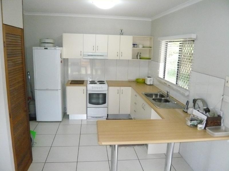 23 Oleander Street, Holloways Beach QLD 4878