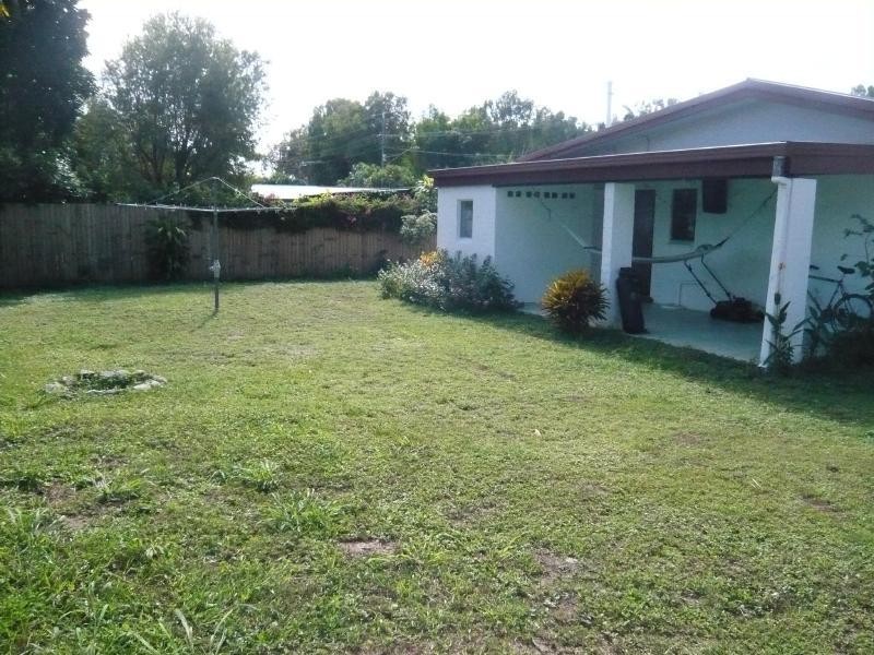 23 Oleander Street, Holloways Beach QLD 4878