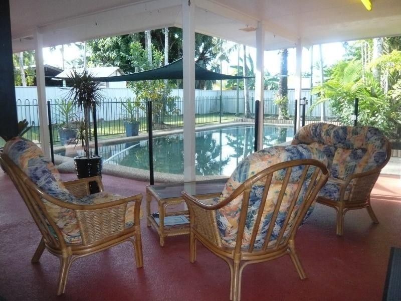 18 Jules Street, Kewarra Beach QLD 4879