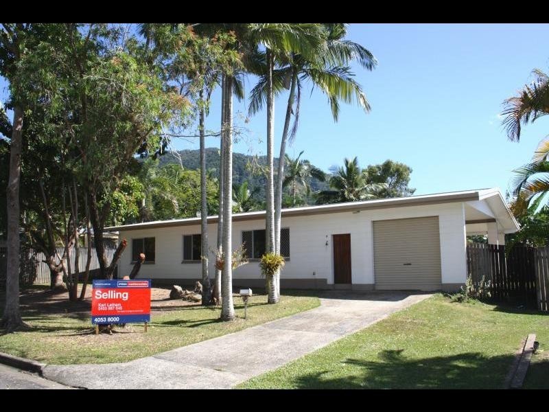 6 Fuscia Court, Mooroobool QLD 4870