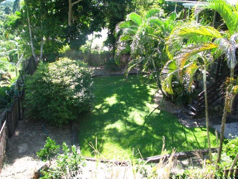 30 View Street, Brinsmead QLD 4870