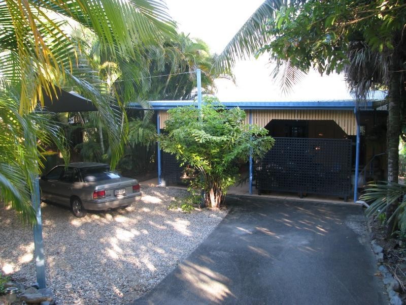 30 View Street, Brinsmead QLD 4870