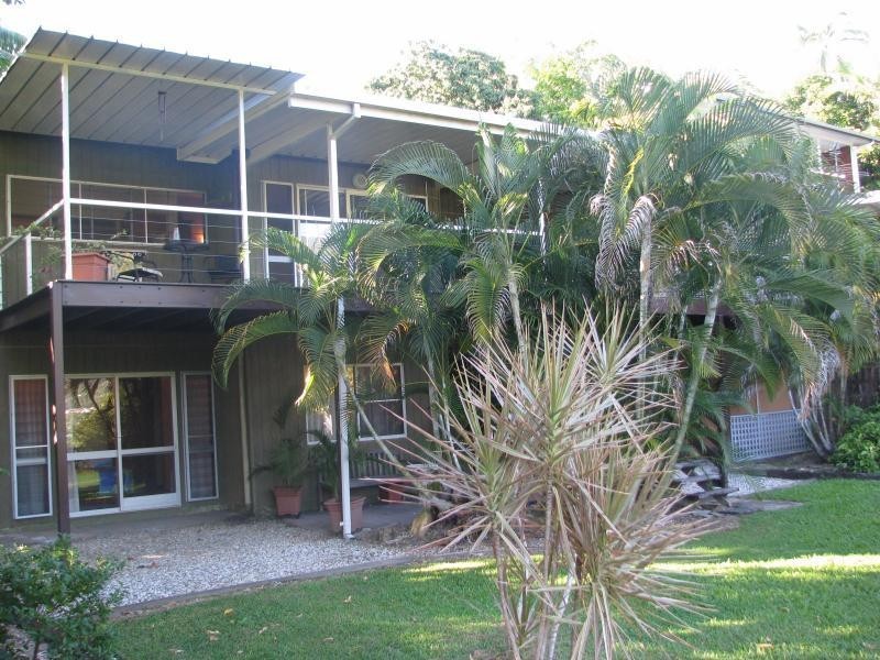 30 View Street, Brinsmead QLD 4870