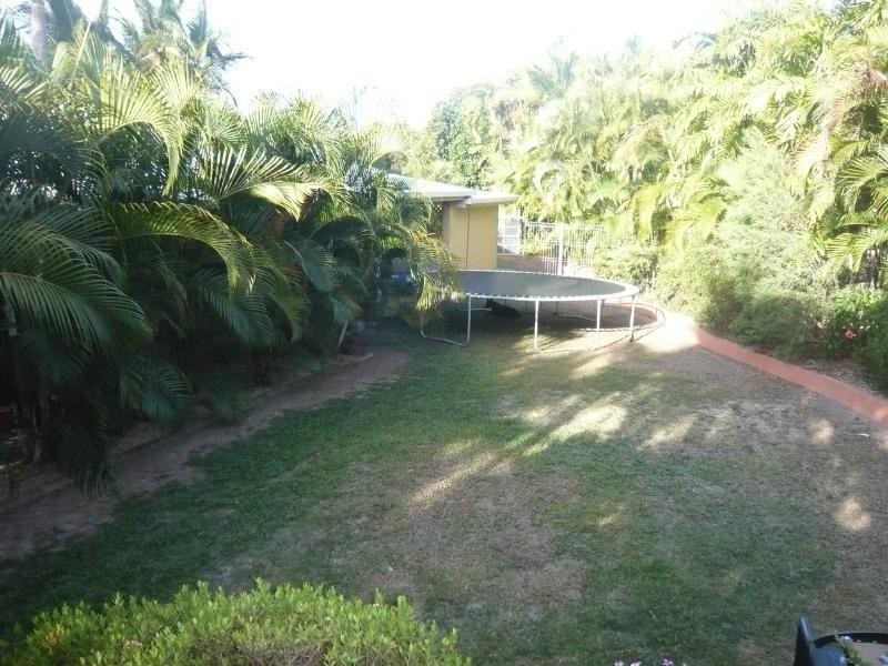 1 Queenscliff Close, Kewarra Beach QLD 4879