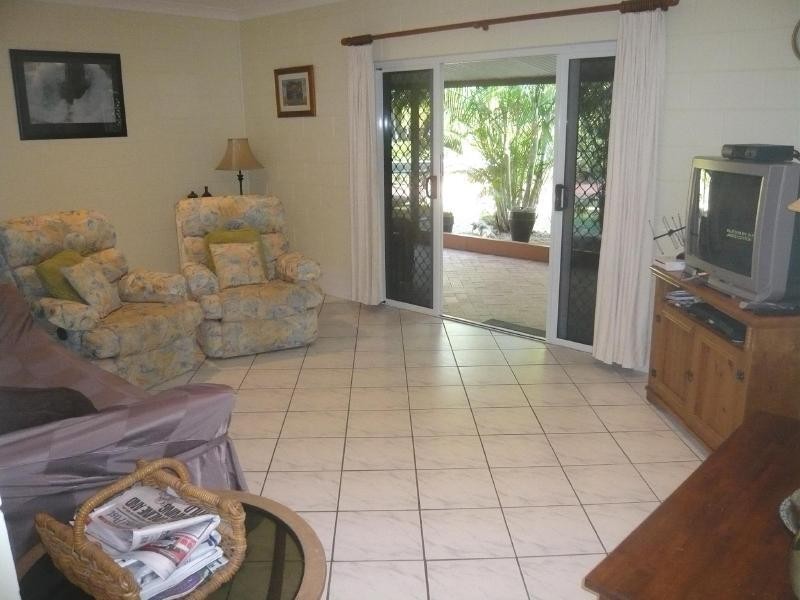 1 Queenscliff Close, Kewarra Beach QLD 4879