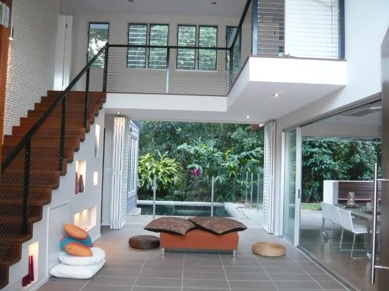 6 Muller Street, Palm Cove QLD 4879