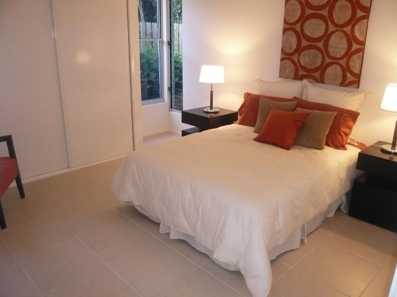 5 Muller Street, Palm Cove QLD 4879