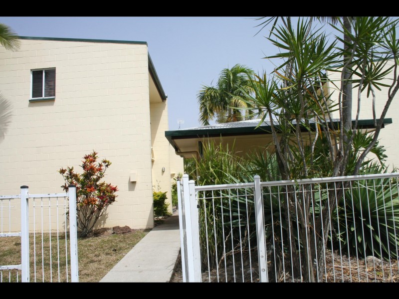 11/11 Maytown Close, Manoora QLD 4870