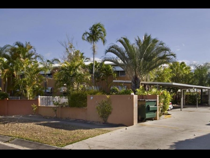 15/4 Chester Court, Manunda QLD 4870