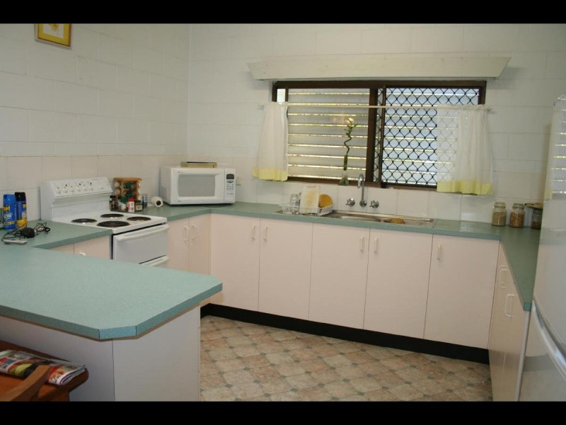 37 Simon Street, Freshwater QLD 4870