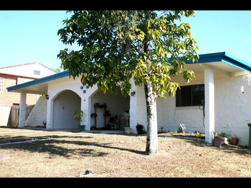 37 Simon Street, Freshwater QLD 4870