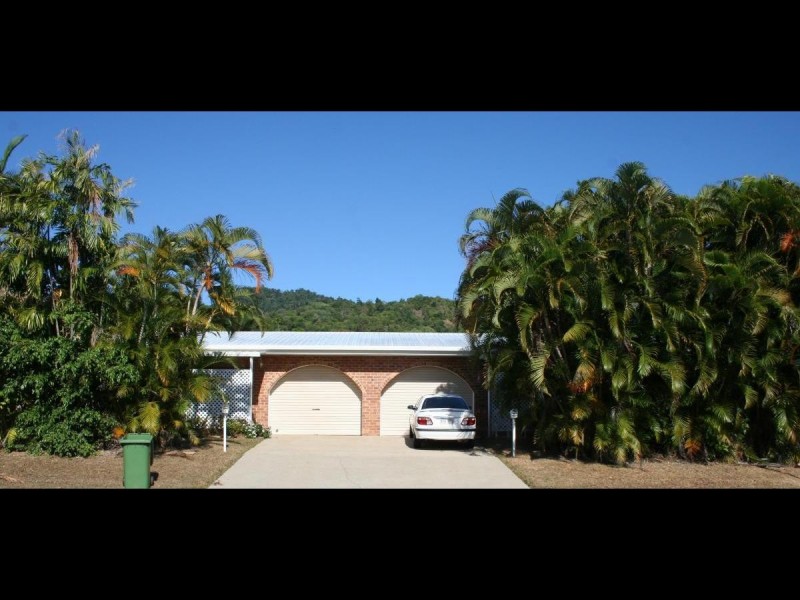 25 Old Smithfield Road, Freshwater QLD 4870