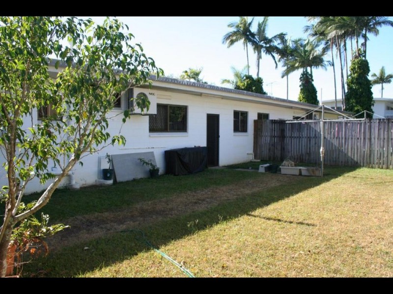 25 Old Smithfield Road, Freshwater QLD 4870