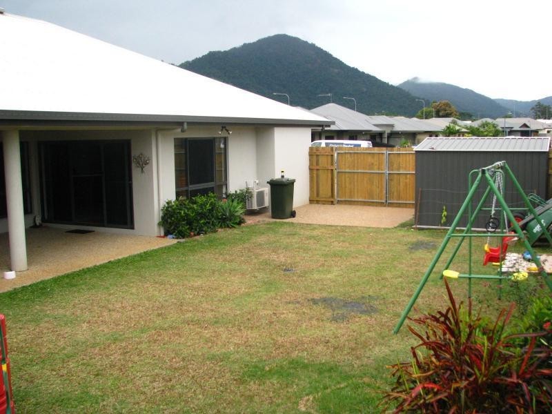 60 Norfolk Court, Redlynch QLD 4870