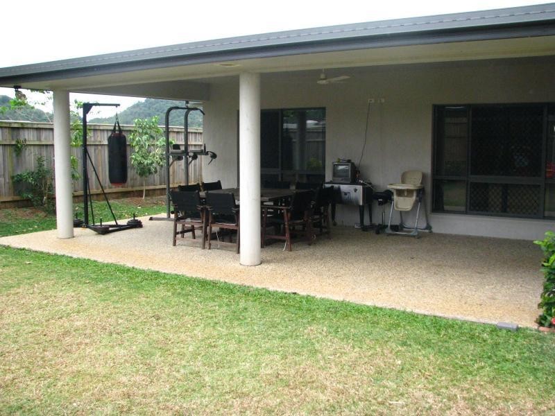 60 Norfolk Court, Redlynch QLD 4870