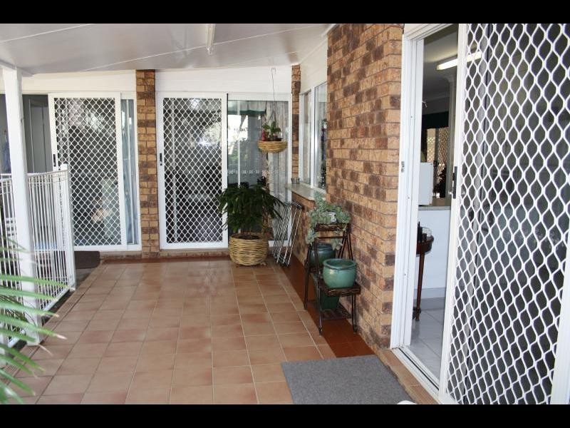 30 Strathmore Court, Mooroobool QLD 4870