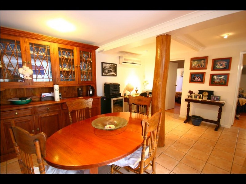 28 Hodel Street, Whitfield QLD 4870