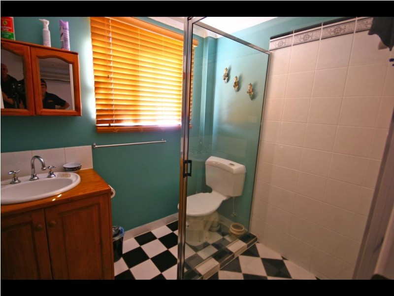 28 Hodel Street, Whitfield QLD 4870