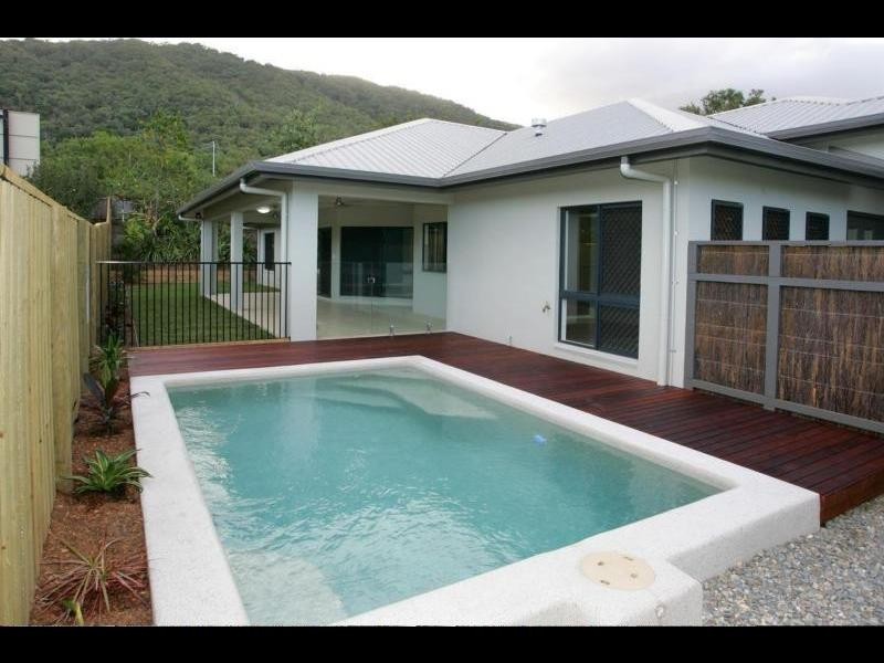 35 Aurelia Street, Palm Cove QLD 4879