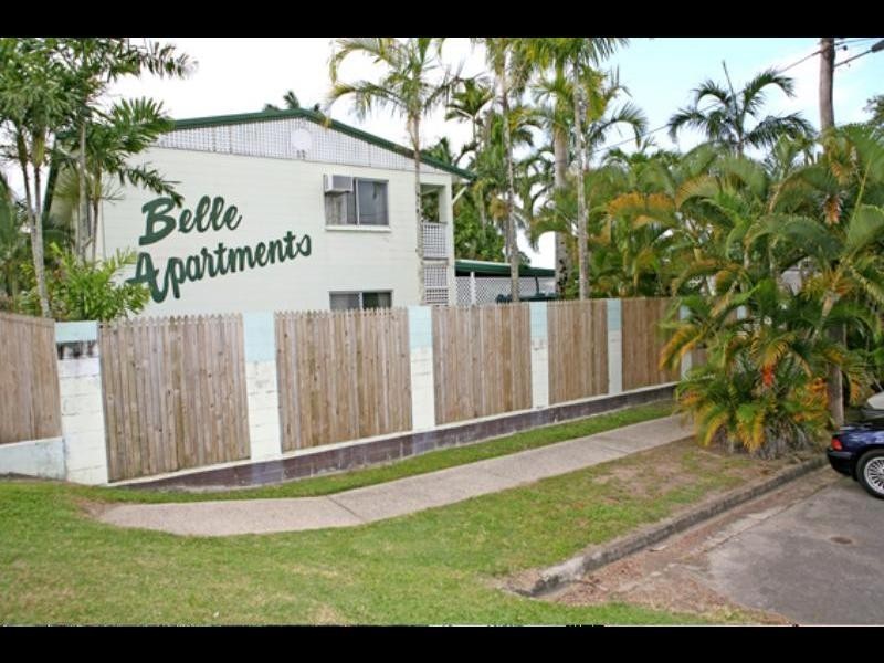 2/8 Bell Street, Bungalow QLD 4870