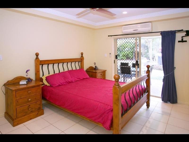 6 Warana Close, Kewarra Beach QLD 4879