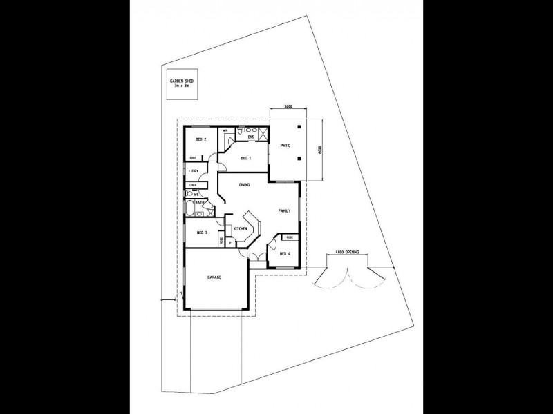 11 Tyrconnell Cr, Redlynch QLD 4870