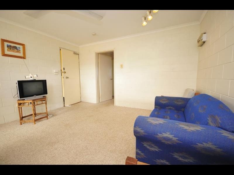 49/6 Hector Close, Westcourt QLD 4870