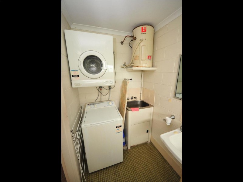 49/6 Hector Close, Westcourt QLD 4870