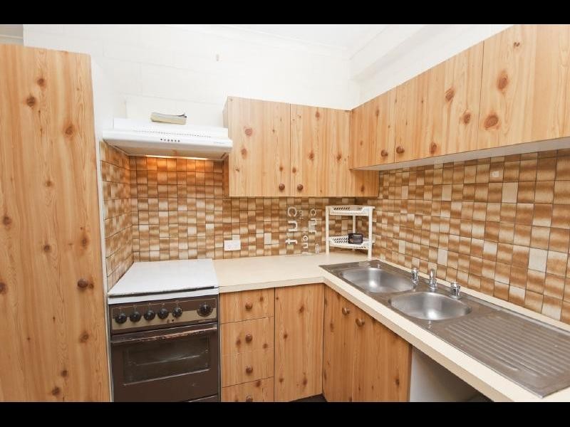 10/439 Severin Street, Manunda QLD 4870