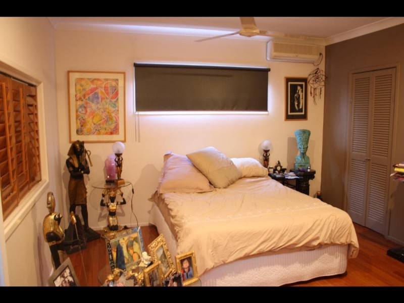 10 Oakblue Drive, Mount Sheridan QLD 4868