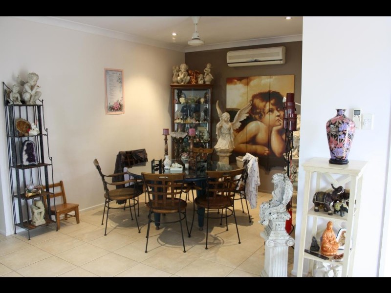 10 Oakblue Drive, Mount Sheridan QLD 4868