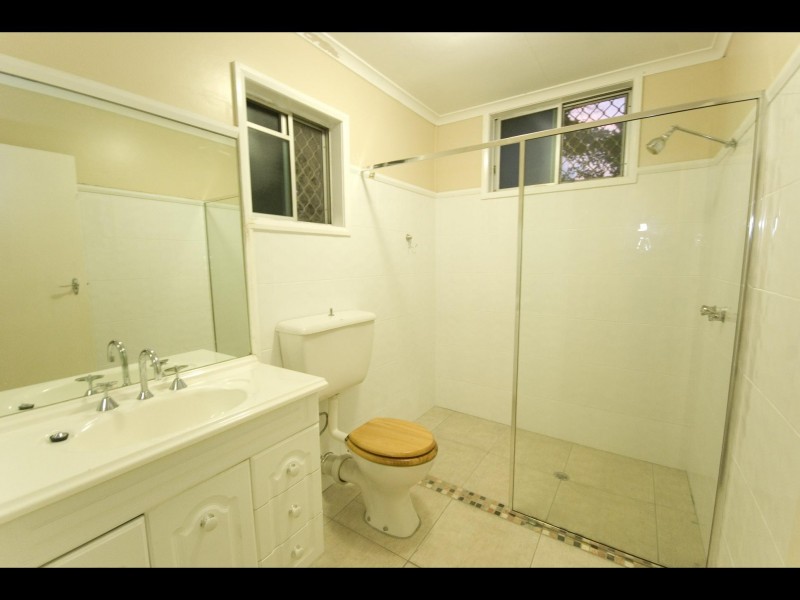 22 Henley Street, Earlville QLD 4870