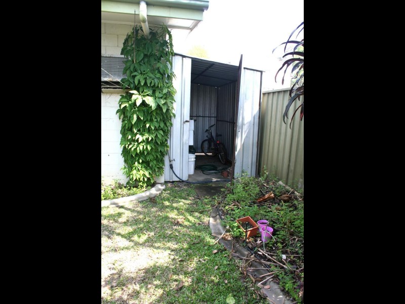 8/165 Mayers Street, Manoora QLD 4870