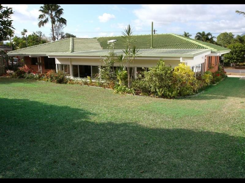 48 Hillview Crescent, Whitfield QLD 4870