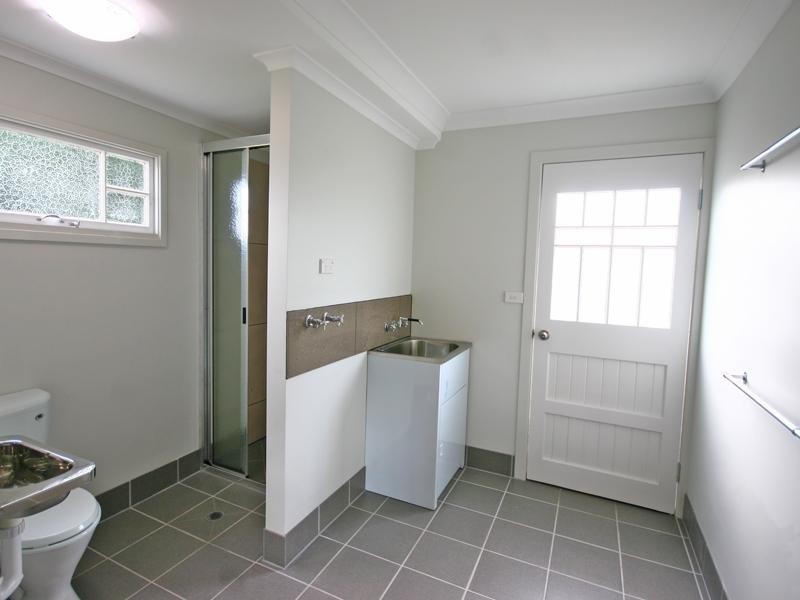 275 Aumuller Street, Westcourt QLD 4870