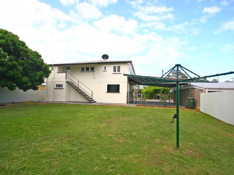 275 Aumuller Street, Westcourt QLD 4870