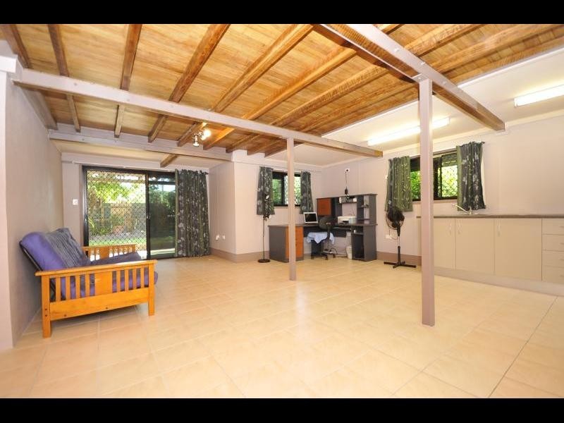 24 George Street, Earlville QLD 4870