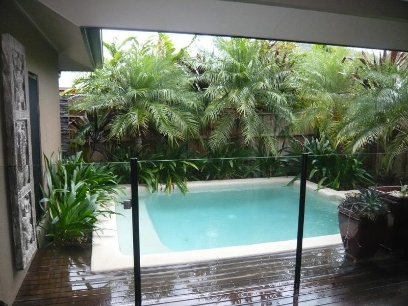 4 Pambula Close, Kewarra Beach QLD 4879