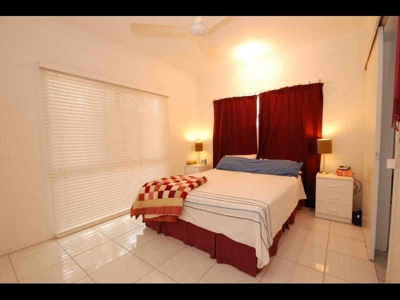 1 Dungarvan Drive, Brinsmead QLD 4870