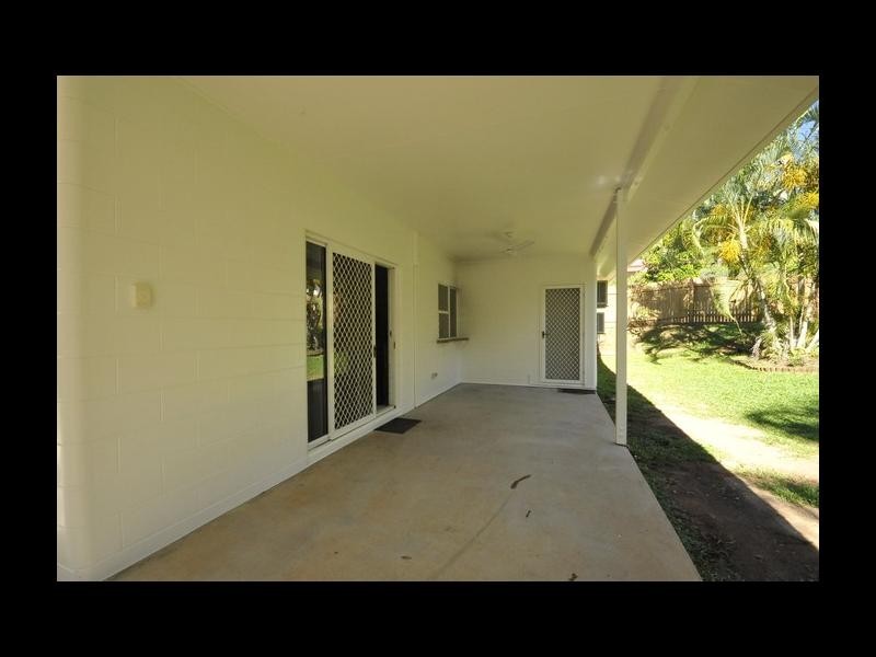 1 Dungarvan Drive, Brinsmead QLD 4870