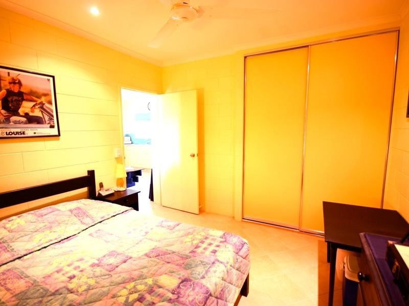 15/71-73 Moore Street, Trinity Beach QLD 4879