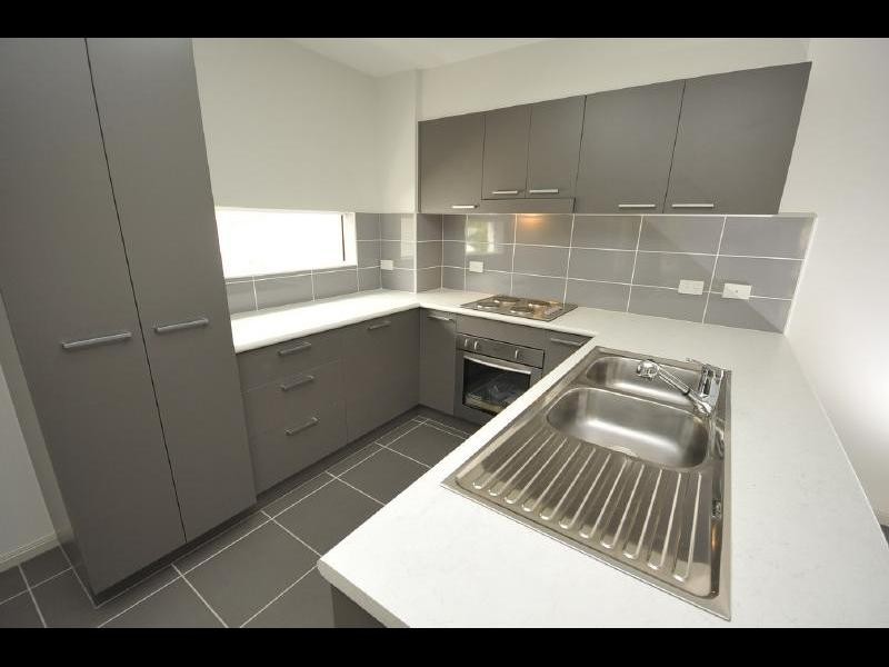 3/109 Callaghan Street, Mooroobool QLD 4870