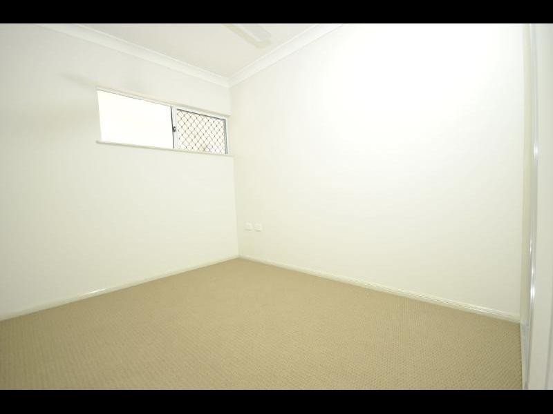 3/109 Callaghan Street, Mooroobool QLD 4870