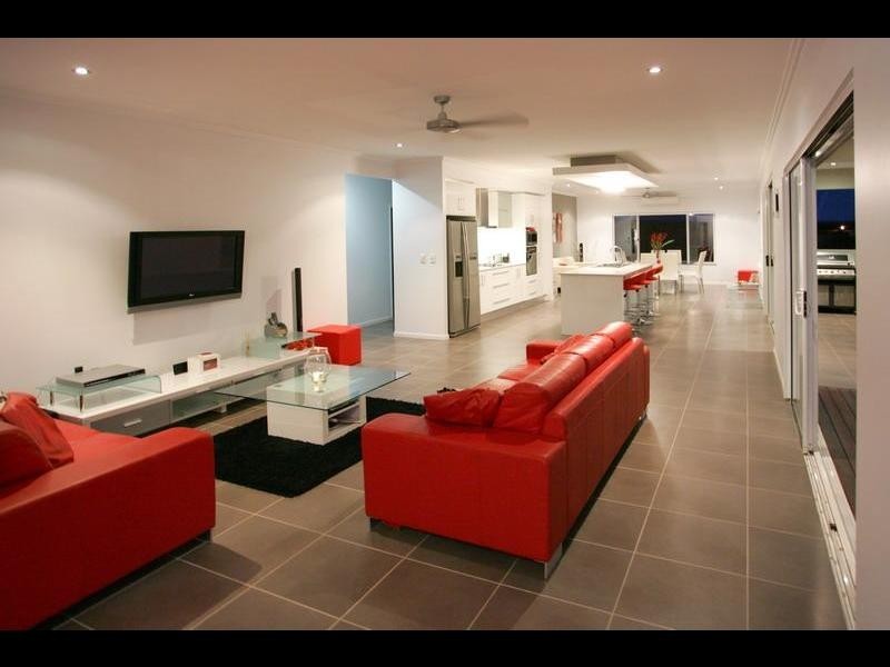 16 Catamaran Circuit, Trinity Beach QLD 4879