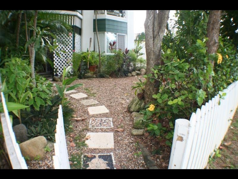 11/77 Little Pease Street, Manoora QLD 4870