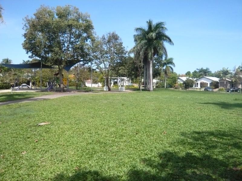 Kewarra Beach QLD 4879