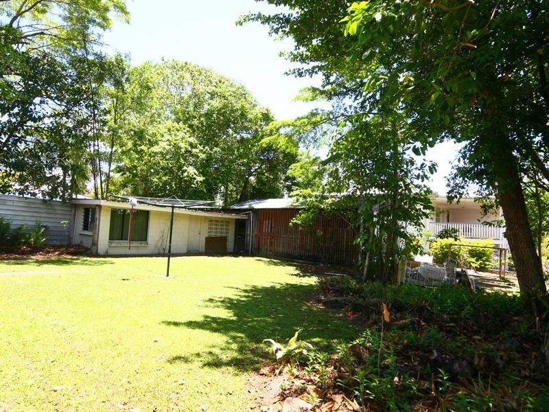 13 Fulton Close, Whitfield QLD 4870