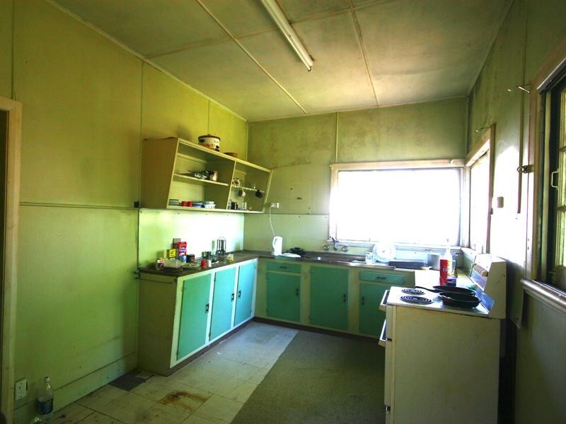 13 Fulton Close, Whitfield QLD 4870